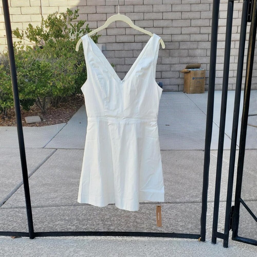 Reformation Devi Dress in White size 4 US - Picture 2 of 5
